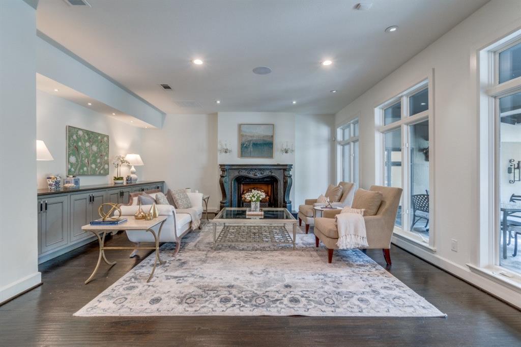 Manicchi - Residential