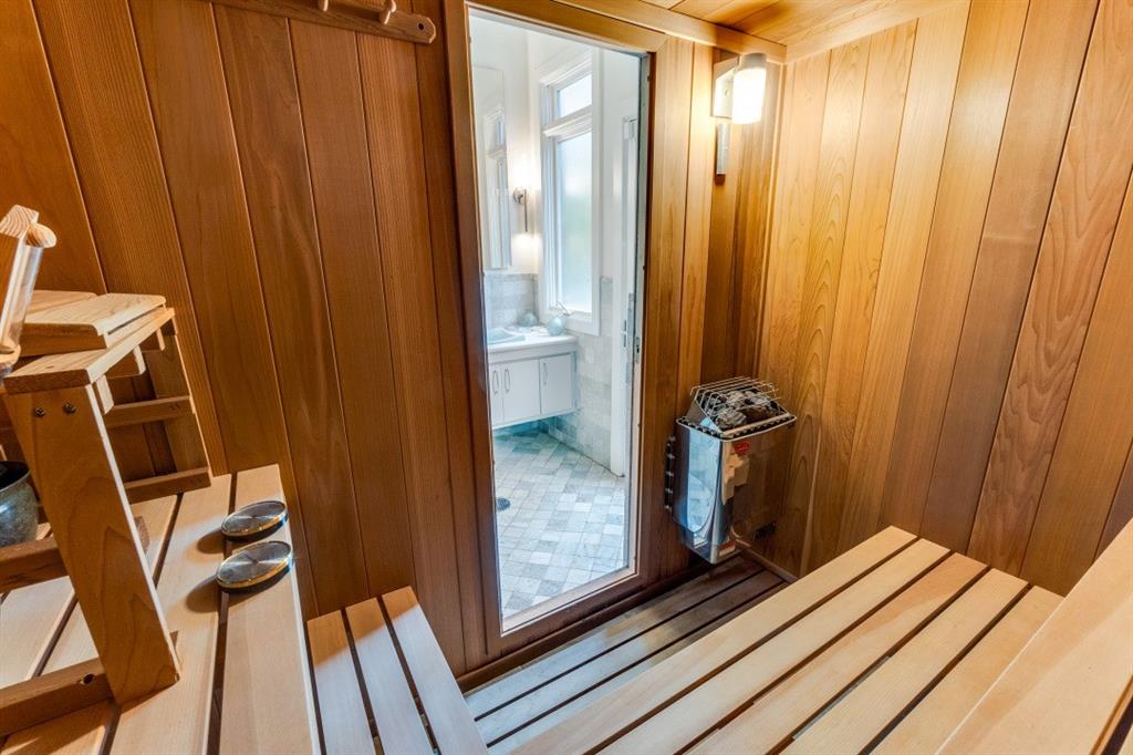 Manicchi - Residential