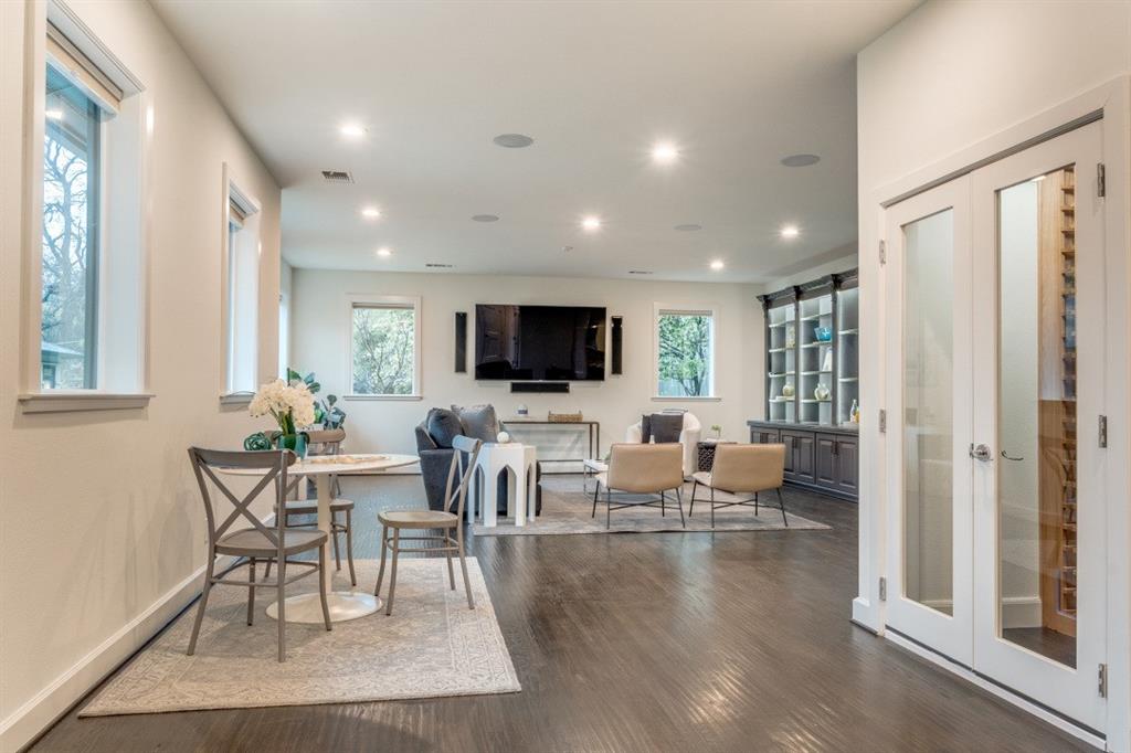 Manicchi - Residential