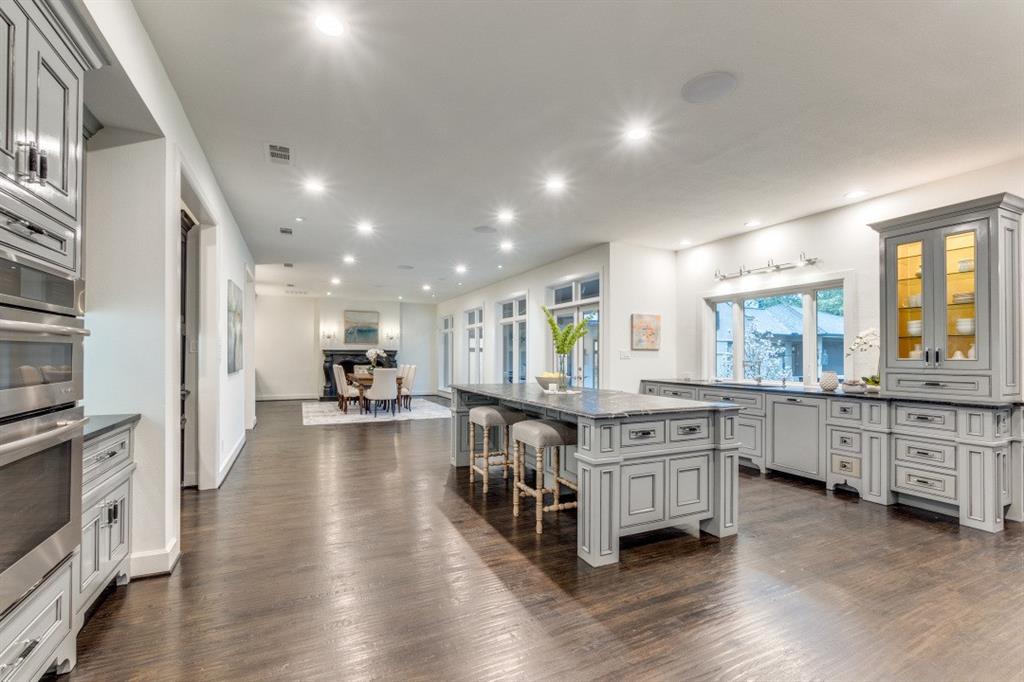 Manicchi - Residential