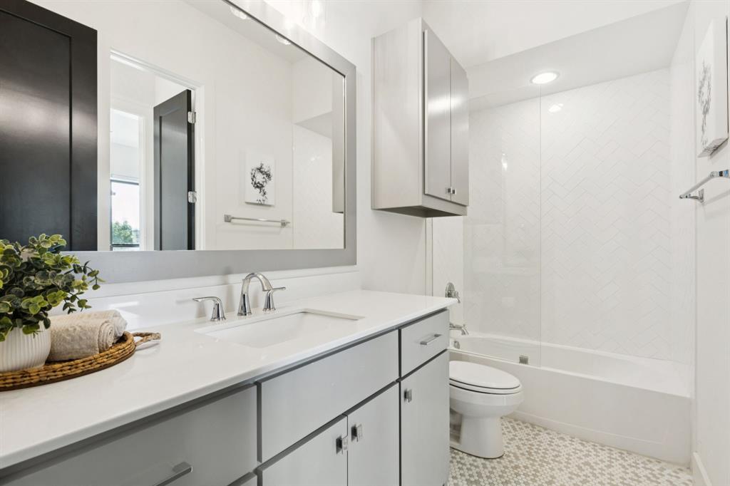 Canyon Falls Village E4 - Residential