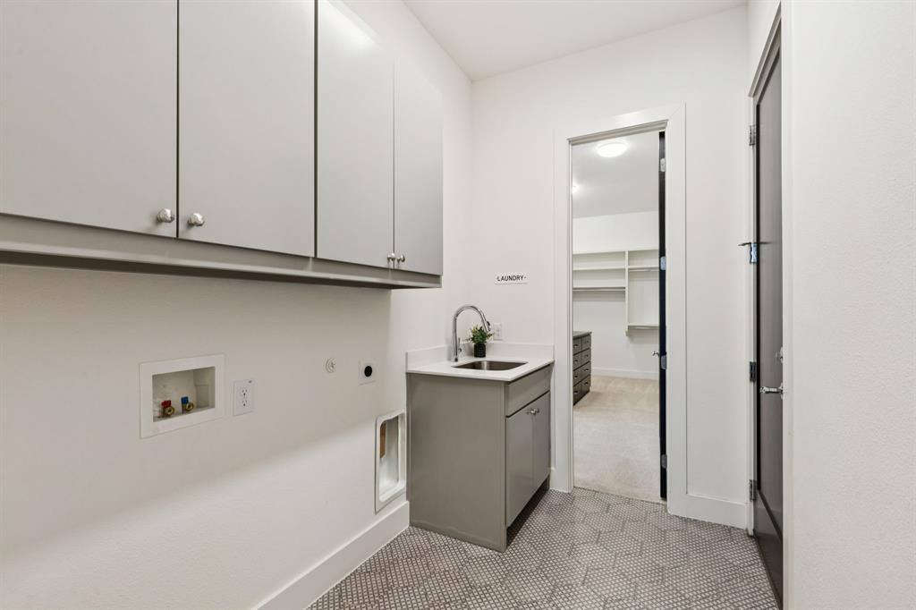 Canyon Falls Village E4 - Residential