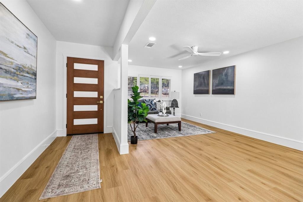 2116 Tamworth Court