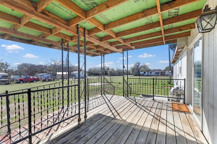 Welcome to the space, freedom, and Lake Granbury lifestyle buyers are craving! Sitting on nearly half an acre across two lots, this two-bed, two-bath home delivers room to breathe, room to store, and room to live — all in a well-established Granbury community with incredible amenities! Inside, you’ll love the flexible layout featuring two generously sized primary bedrooms, each with its own full bath — ideal for roommates, guests, or multi-generational living. One suite offers handicap-accessible features, adding comfort and versatility rarely found at this price point. Natural light fills the living spaces, creating a bright, open feel that instantly feels like home. Step outside and the value really shows! The oversized yard gives you endless possibilities — garden, workshop projects, outdoor entertaining, or simply enjoying quiet Texas evenings. Multiple storage buildings provide plenty of space for tools, hobbies, and lake toys, while the gated entry adds charm and function. And then there’s the lifestyle: As a resident of Oak Hills, you gain access to community pools, playgrounds, sports areas, a fishing pier, and a boat ramp — putting lake life within minutes of your front door. Whether it’s weekend boating, fishing at sunset, or a fun time at the park, this neighborhood makes it easy to enjoy it all. Homes with this much land, this much functionality, and this many amenities don’t come around often — and they don’t sit long. If you’re looking for affordable space near Lake Granbury, this is one you need to see now, not later!
Flip Ready, Light Rehab or Heavy Rehab, Contractor Special, Priced for Immediate Sale, Make This One Shine, Endless Potential, Bring Your Vision, Bring Your Crew, Perfect Starter Flip, Investor Target Area