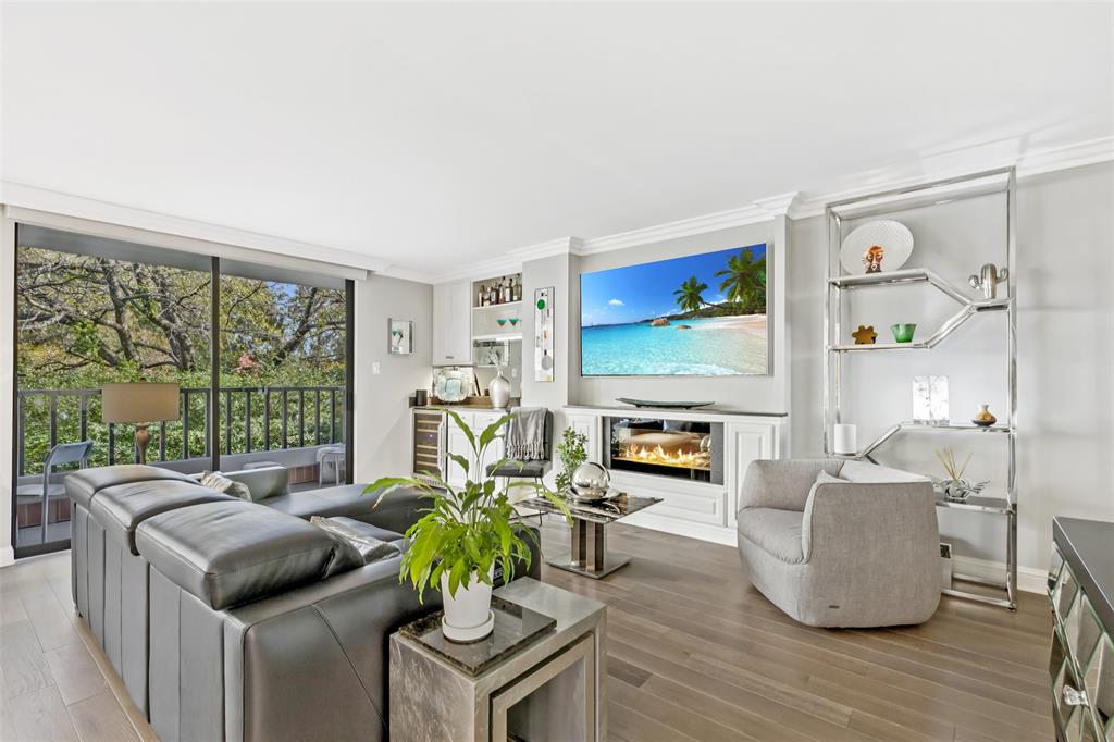 3621 Turtle Creek Boulevard 2D