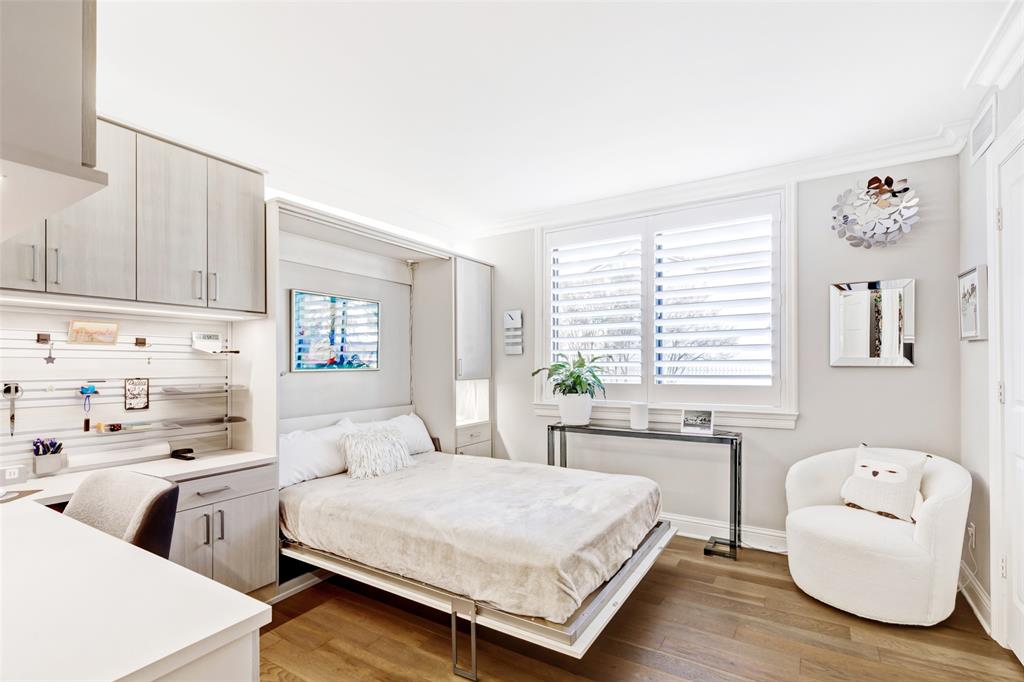 Beverly On Turtle Creek - Residential