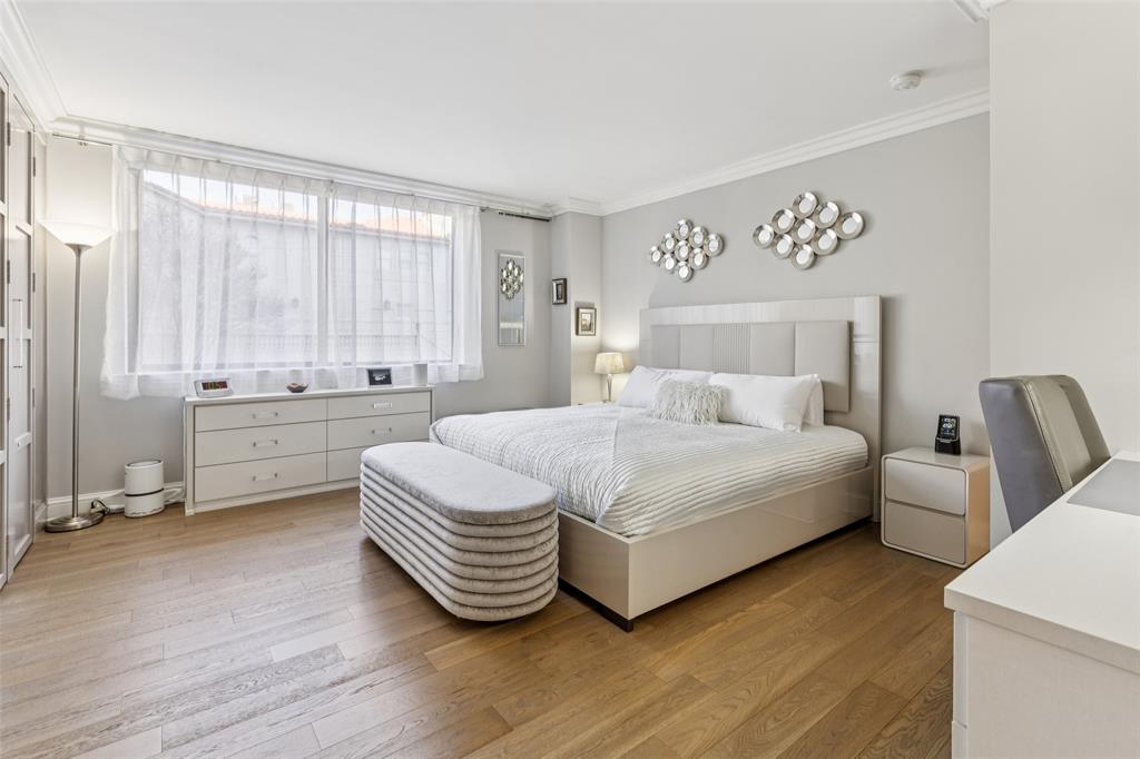 Beverly On Turtle Creek - Residential