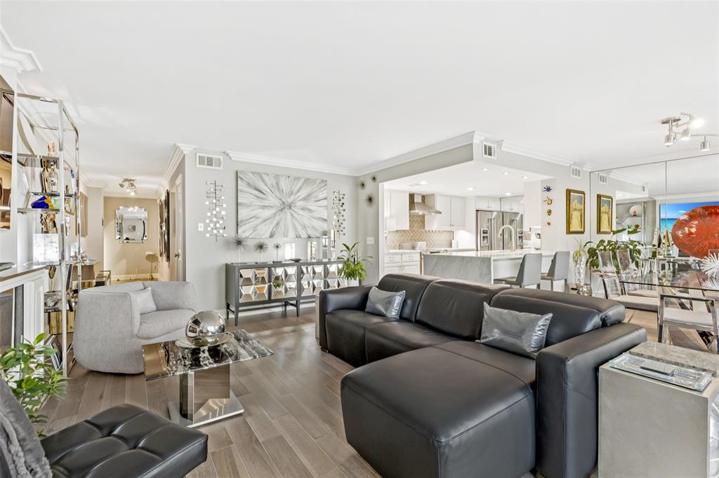 Beverly On Turtle Creek - Residential