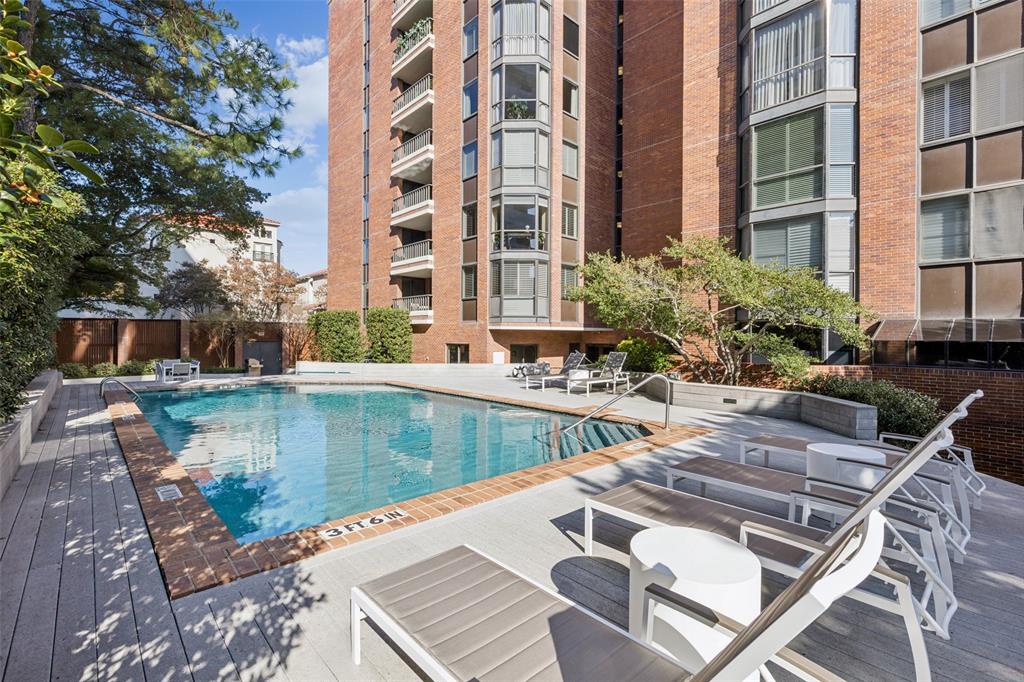 Beverly On Turtle Creek - Residential