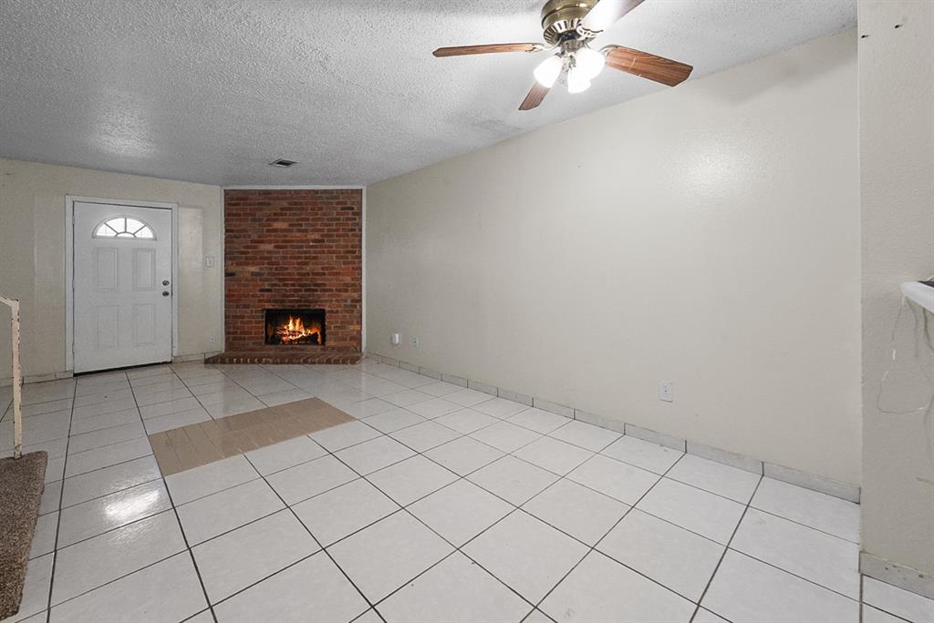 VILLAGE BY THE CREEK - Residential