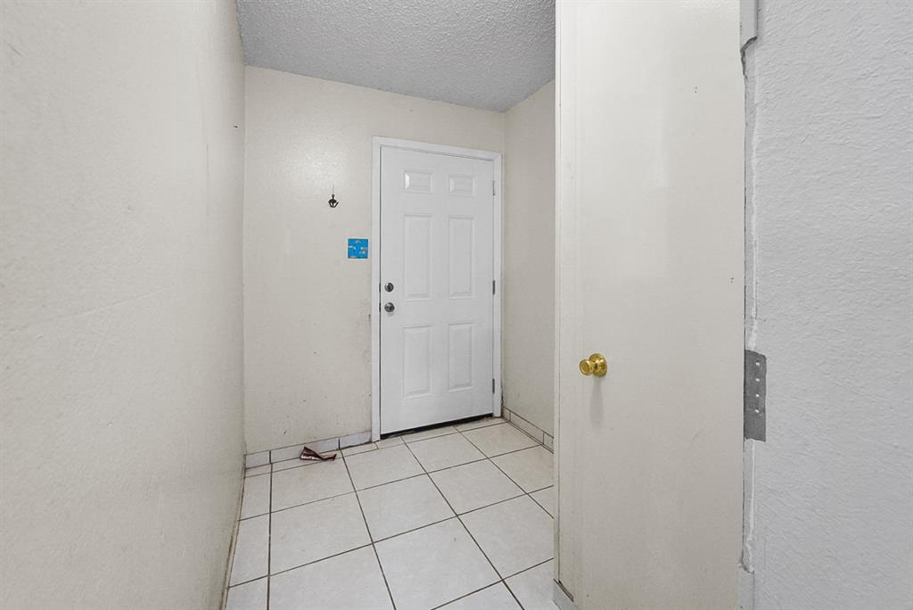 VILLAGE BY THE CREEK - Residential