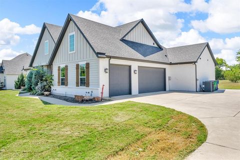 1700 Lone Elm Road Waxahachie TX 75167