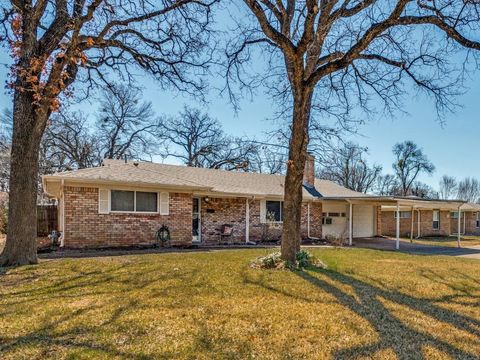 502 Martin Lane Euless TX 76040