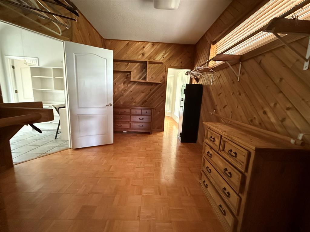 Lake Kiowa - Residential Lease