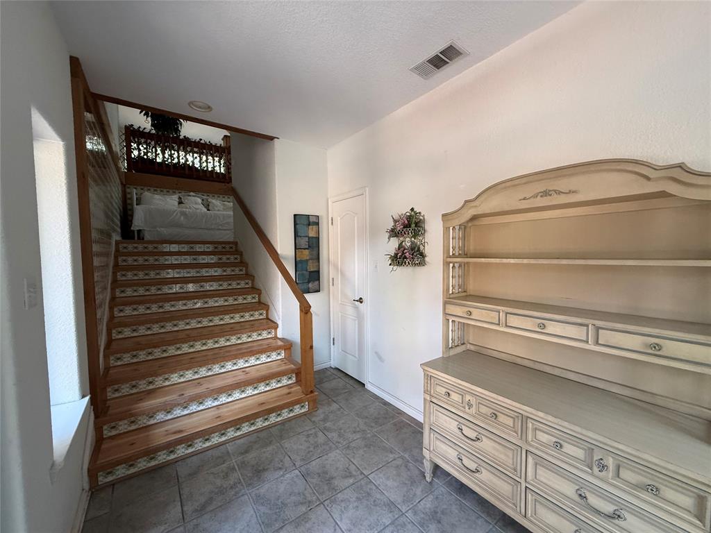 Lake Kiowa - Residential Lease