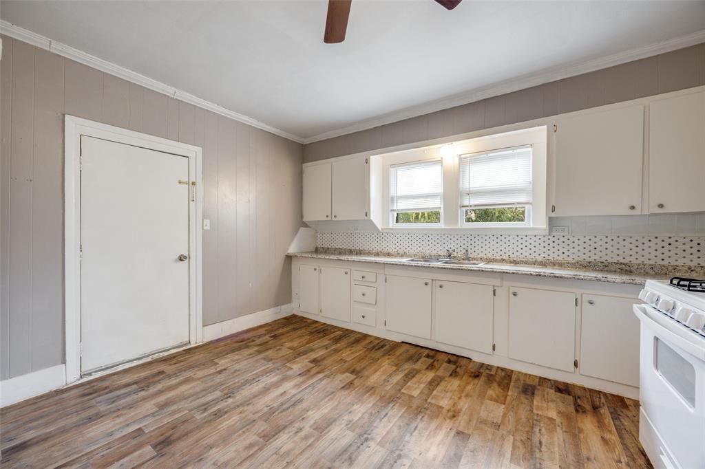 Rues Sub - Residential Lease