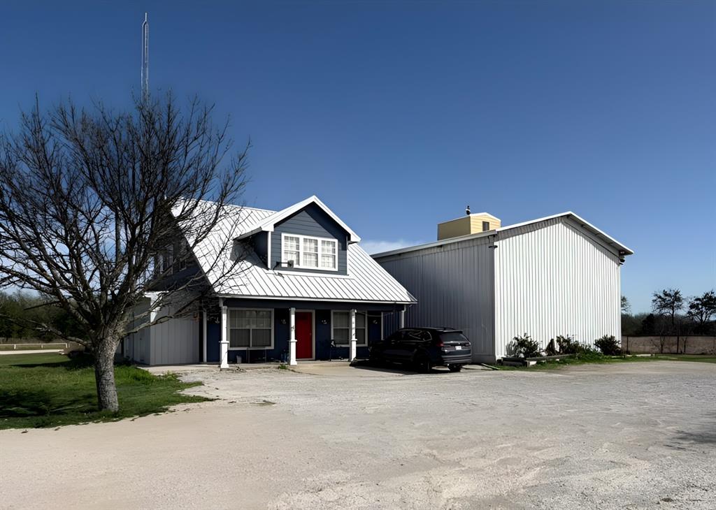 5604 Four Seasons Lane