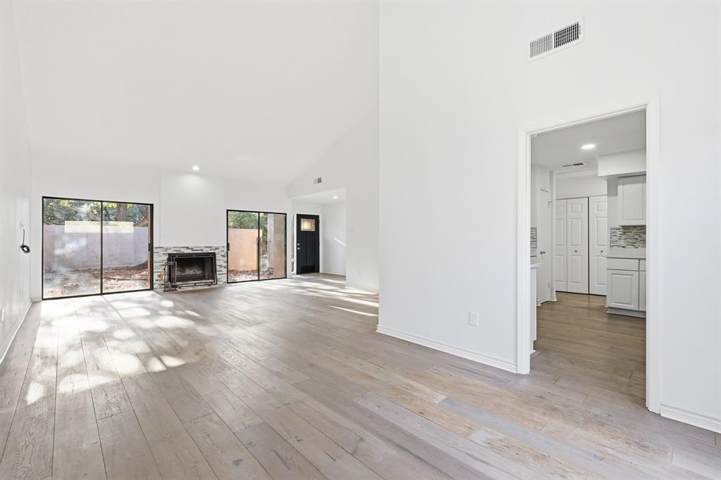 Oak Tree Village - Residential