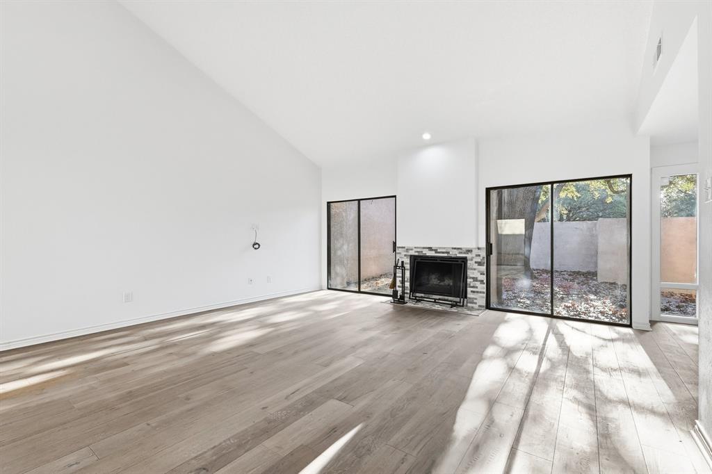 Oak Tree Village - Residential