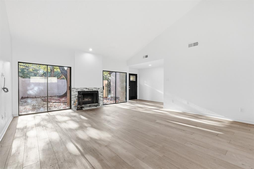 Oak Tree Village - Residential