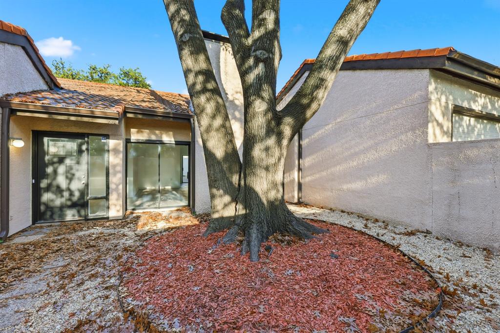 Oak Tree Village - Residential