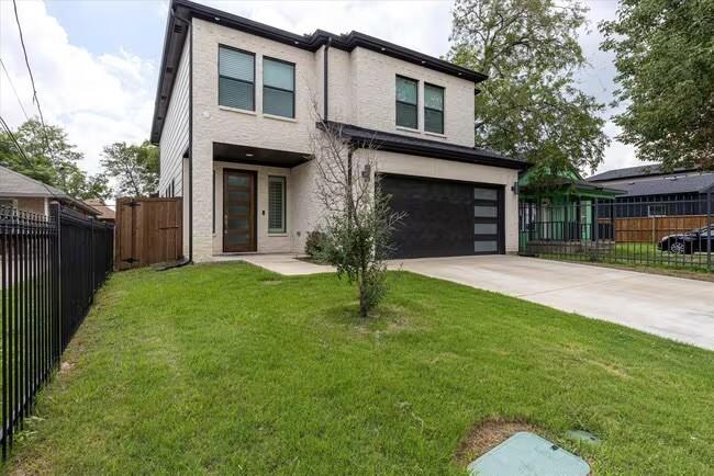 Eagle Ford Gardens - Residential