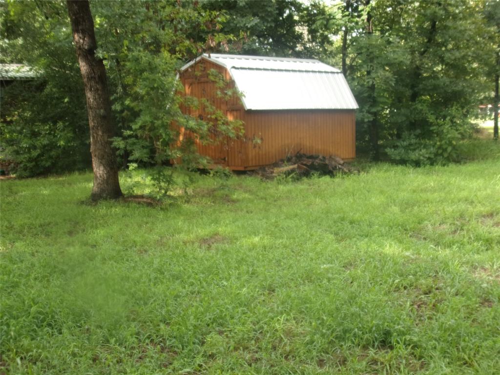 187 Holly Lane