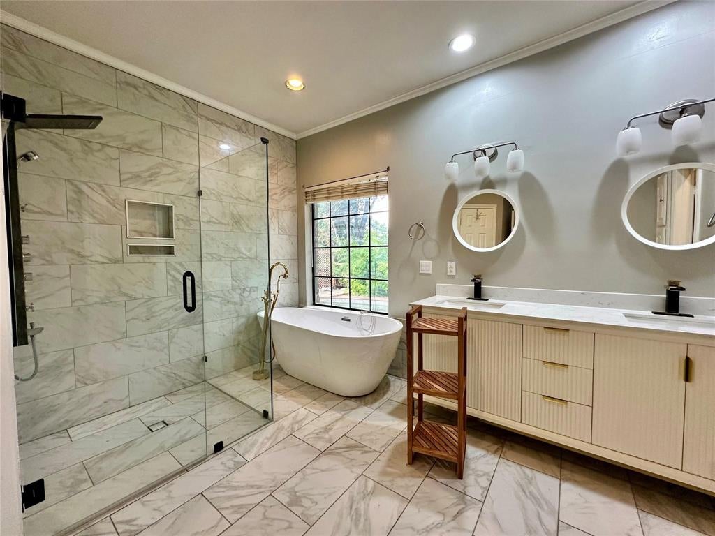 2909 Gainesborough Drive