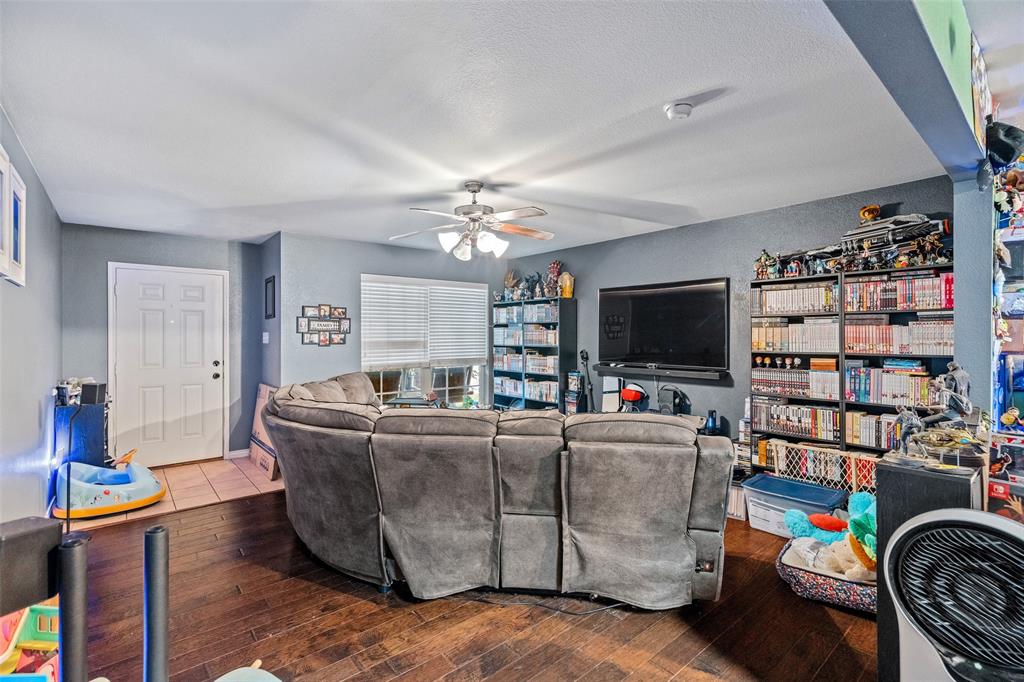 1204 Boxwood Drive