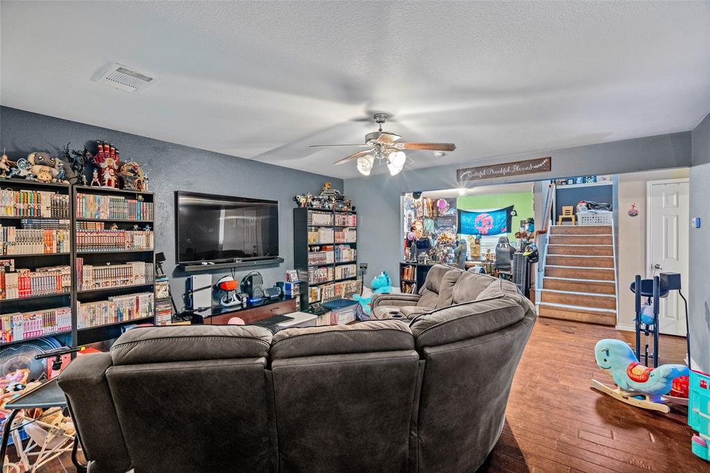 1204 Boxwood Drive
