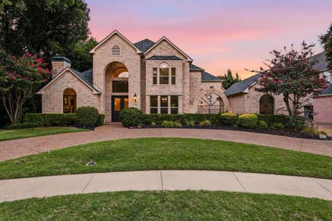 Photo of 728 Castle Creek Drive, Coppell, TX 75019 (MLS # 21342520)