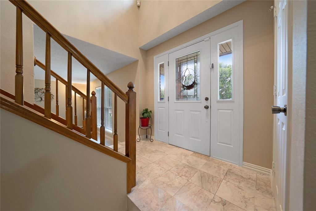 1109 Holly Drive