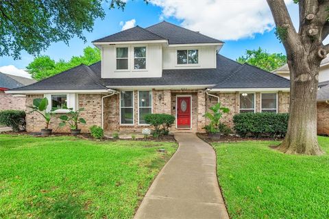 Photo of 4203 Oak Springs Drive, Arlington, TX 76016 (MLS # 21305835)