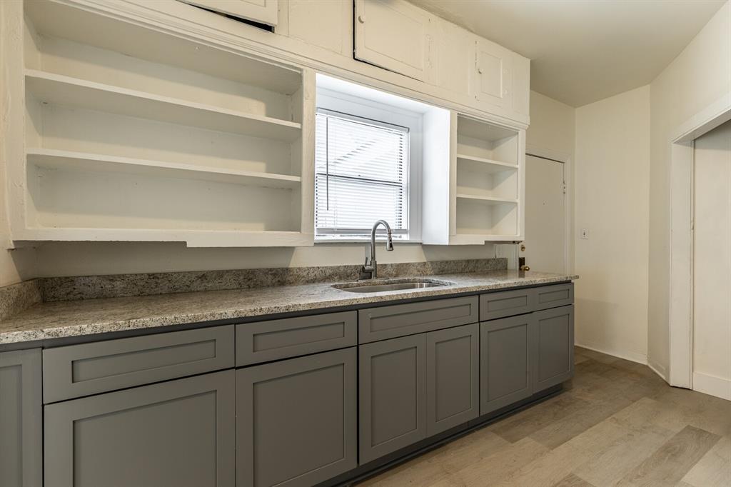 515 N 15th Street 517