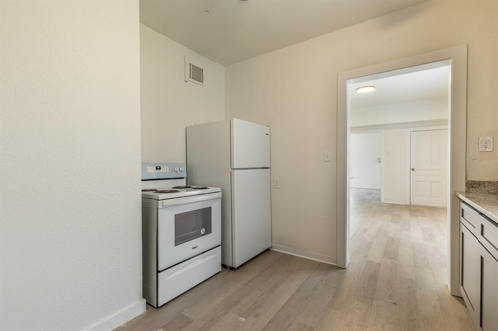 515 N 15th Street 517