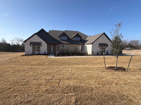 905 Perrin Lane Van Alstyne TX 75495