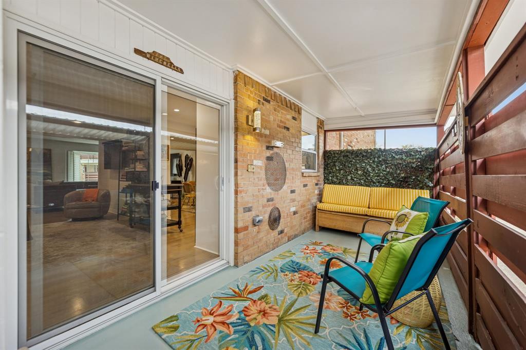 SANDHURST MANOR - Residential