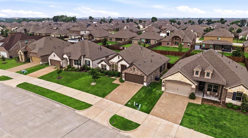 Creek Crossing Ph Three - Residential