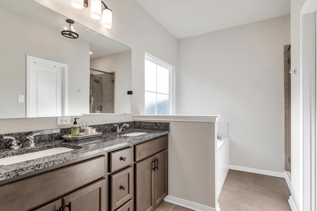 Rivers Crossing - Residential