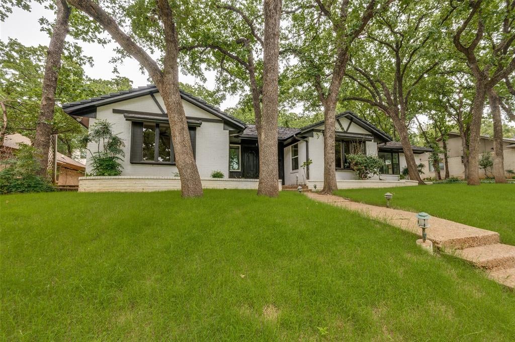 2117 Franklin Drive