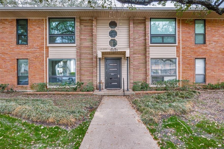 Fresh, Modern Living in the Heart of North Dallas — Step into a bright, updated 2-bed, 2-bath condo in one of North Dallas’ most connected pockets — minutes from North Central, Walnut Hill, NorthPark, SMU, Preston Hollow Village, and Trader Joe’s. This is the kind of location you might dream about: fast commutes, walkable conveniences, and a quiet, leafy community to come home to.  Perched on the second floor with serene views front and back, this home delivers the rare combination of privacy, natural light, and a lush courtyard setting. Mature trees, manicured landscaping, and a classic mid-century community layout give the property a timeless feel.  Inside, the residence has been lovingly updated and flawlessly maintained, offering a move-in-ready experience for homeowners — and a low-maintenance, high-demand opportunity for investors. The HOA covers nearly everything: electricity, heating & cooling, water, sewer, trash, exterior maintenance, and covered parking. That means predictable monthly expenses and a true lock-and-leave lifestyle.  Whether you’re looking for an affordable urban home base or a strong cash-flowing asset in a high-demand rental corridor, this condo checks every box.