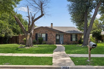 Single Family Residence at 3004 Duchess Trail