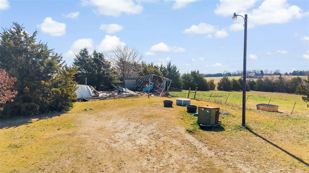 (A0555) MOORE, LONSON - Land