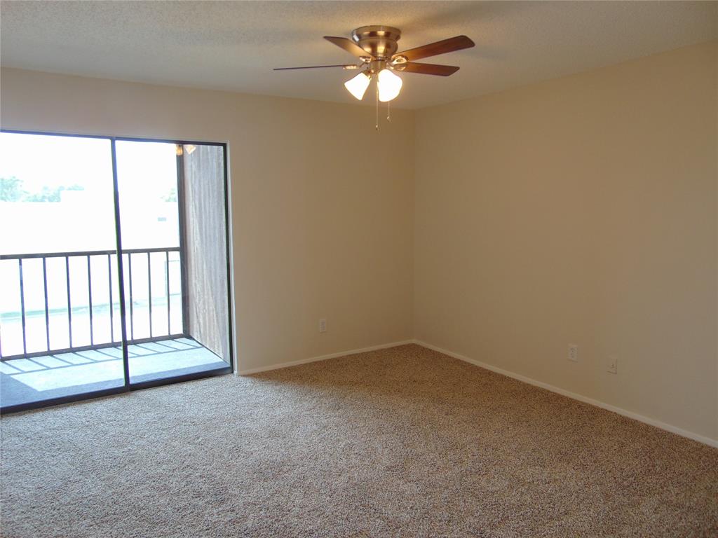 Cambridge Condo Ph 01 03 - Residential