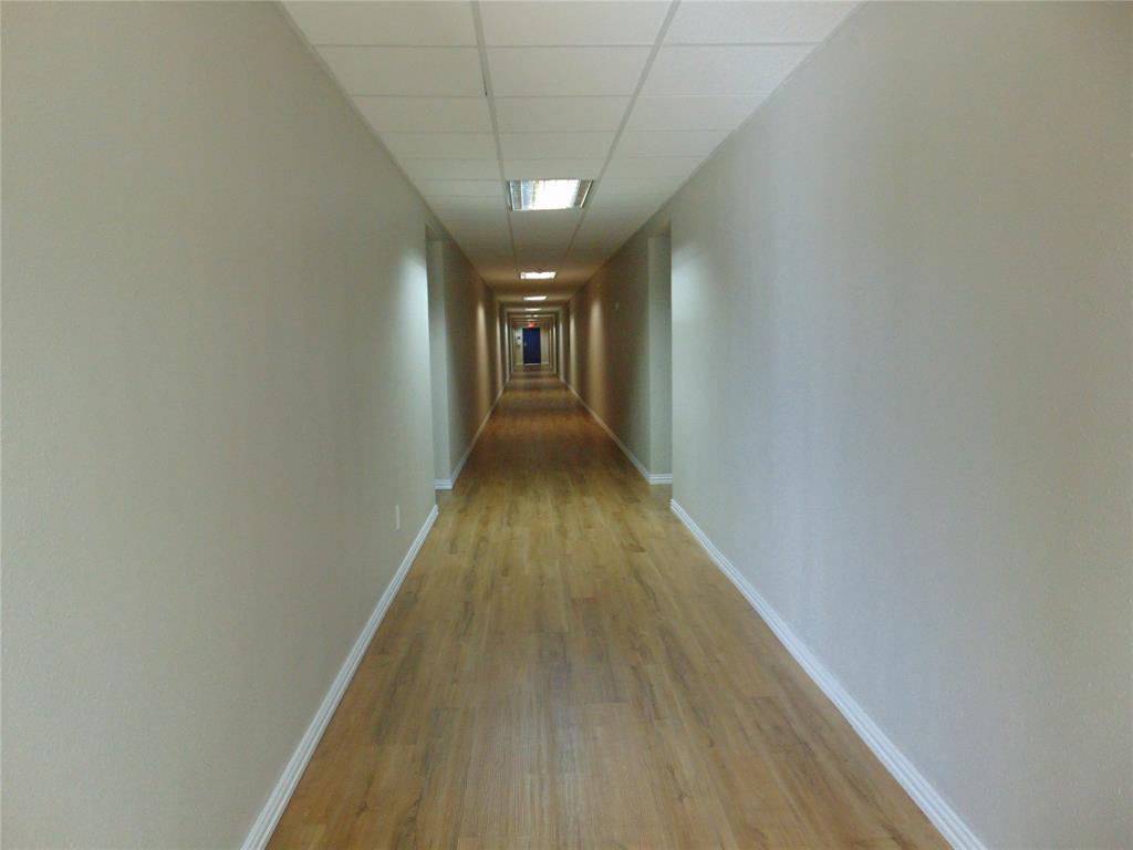 Cambridge Condo Ph 01 03 - Residential