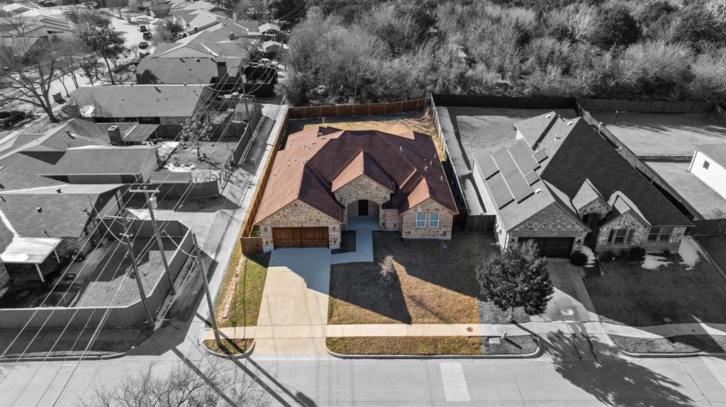 Praise Mountain - Residential