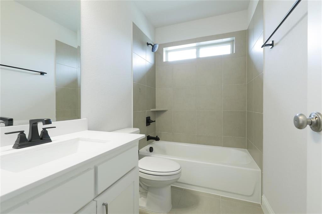 Tour At Craig Ranch - Residential Lease