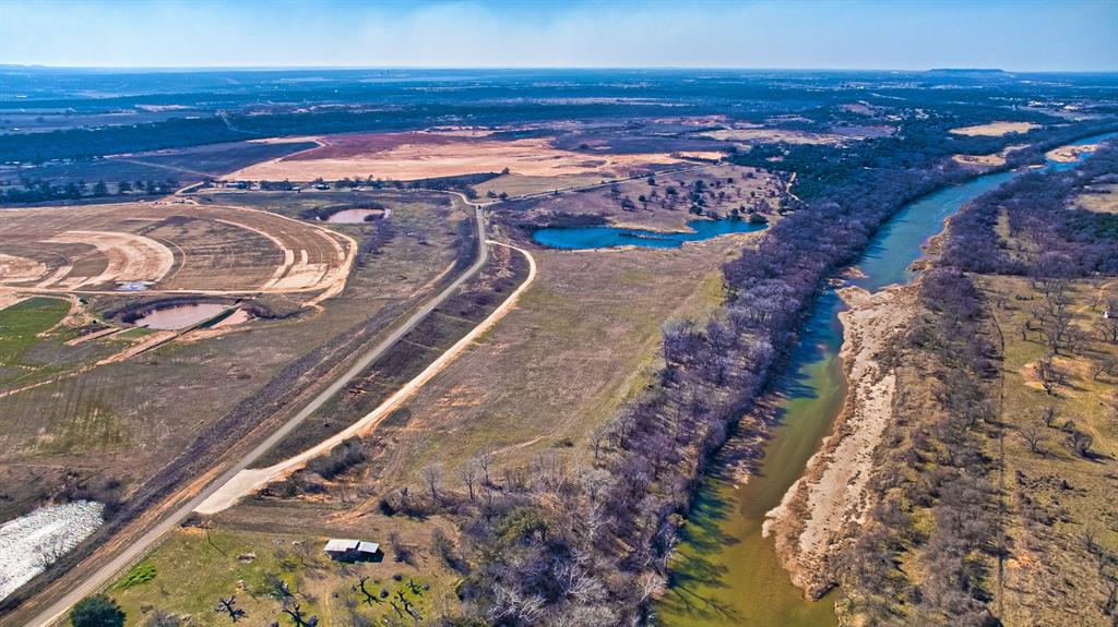 Mitchell Bend - Land