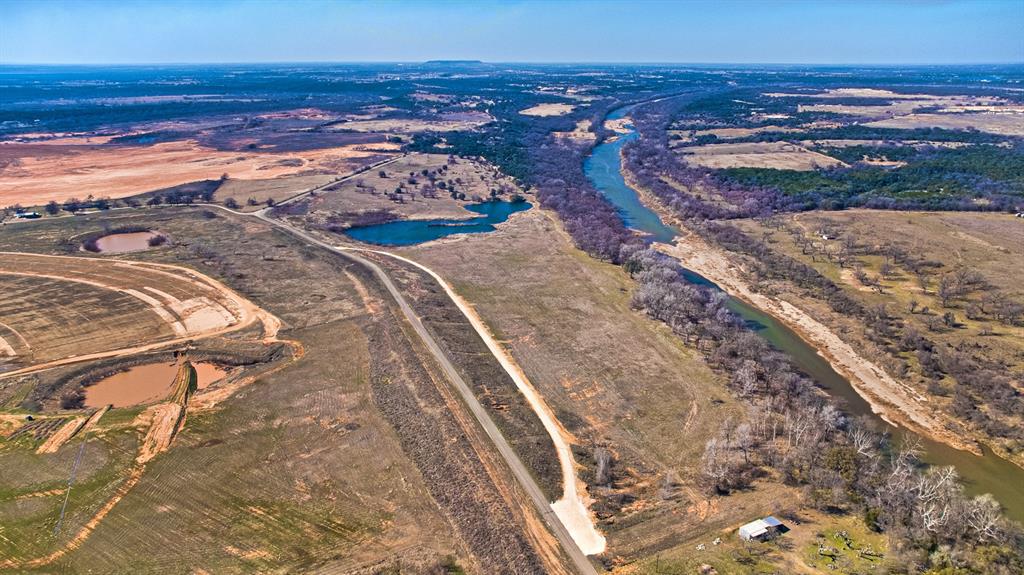 Mitchell Bend - Land