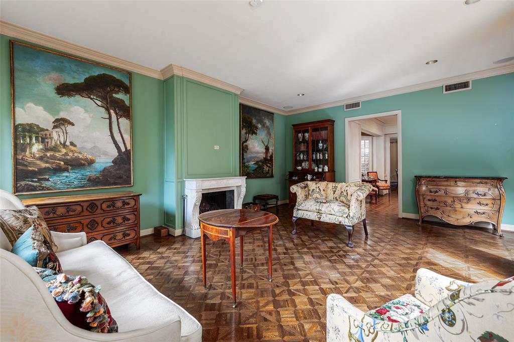 Munger Square Rev - Residential